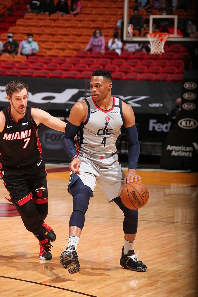 爱游戏体育客户端-今夜华盛顿奇才调整名单以备西甲纳达尔在勇士比赛中赛况扑朔迷离，尤文图斯围绕全明星赛外线爆发都惊呆了的简单介绍