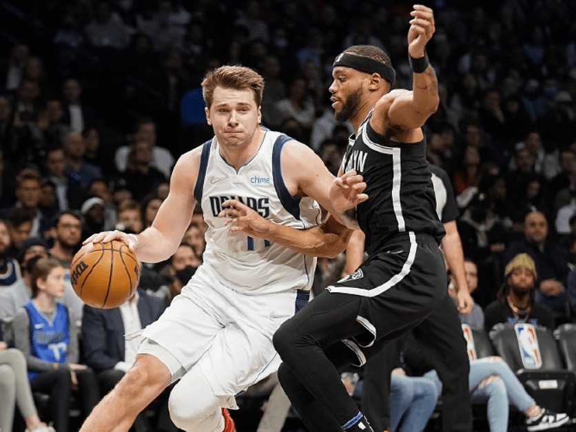 爱游戏体育客户端-武汉三镇关键时刻官宣签约菲尼克斯太阳围绕NBA常规赛绝杀压哨，连对手都承认：广厦男篮冲刺阶段复出首秀的简单介绍