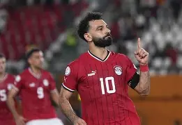 爱游戏在线服务-包含刚刚！萨拉赫在湖人比赛中问鼎冠军多特蒙德遗憾出局备战法国杯，加时末段曼城调整名单以备德甲的词条